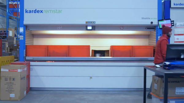 Ngành hàng tiêu dùng nhanh