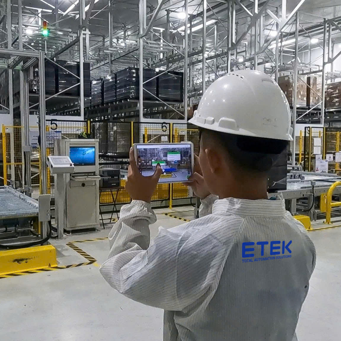 Ngành Ô TÔ XE MÁY