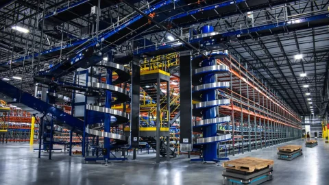 Hệ thống intralogistics